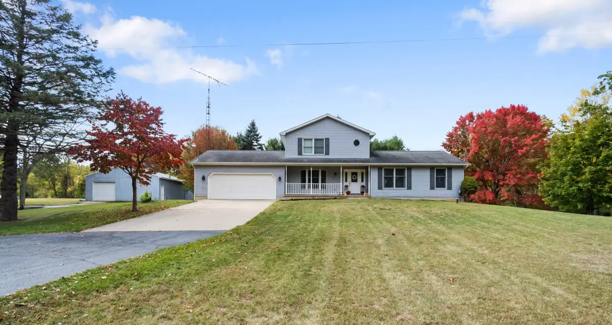 5338 S Meridian Road, Jackson, MI 49201 - Image #1