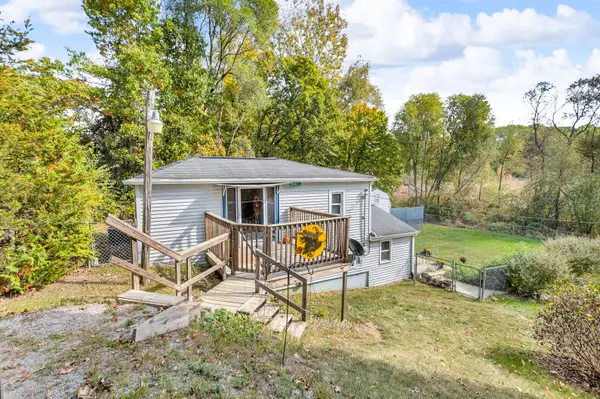 6287 Brooklyn Road, Jackson, MI 49201