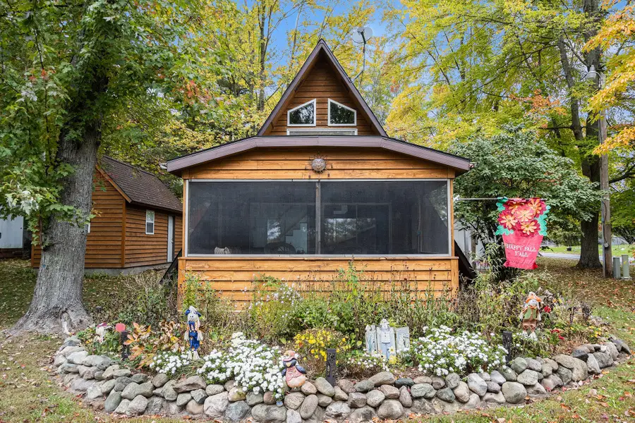 46368 Vine Avenue, Bloomingdale, MI 49026 - Image #2