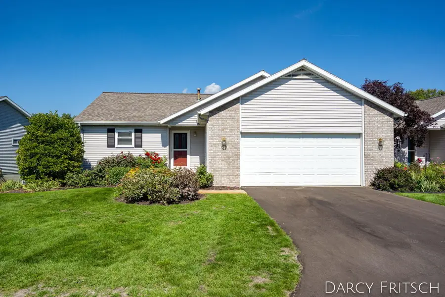 1501 Dexter Street Sw #35, Byron Center, MI 49315 - Image #2