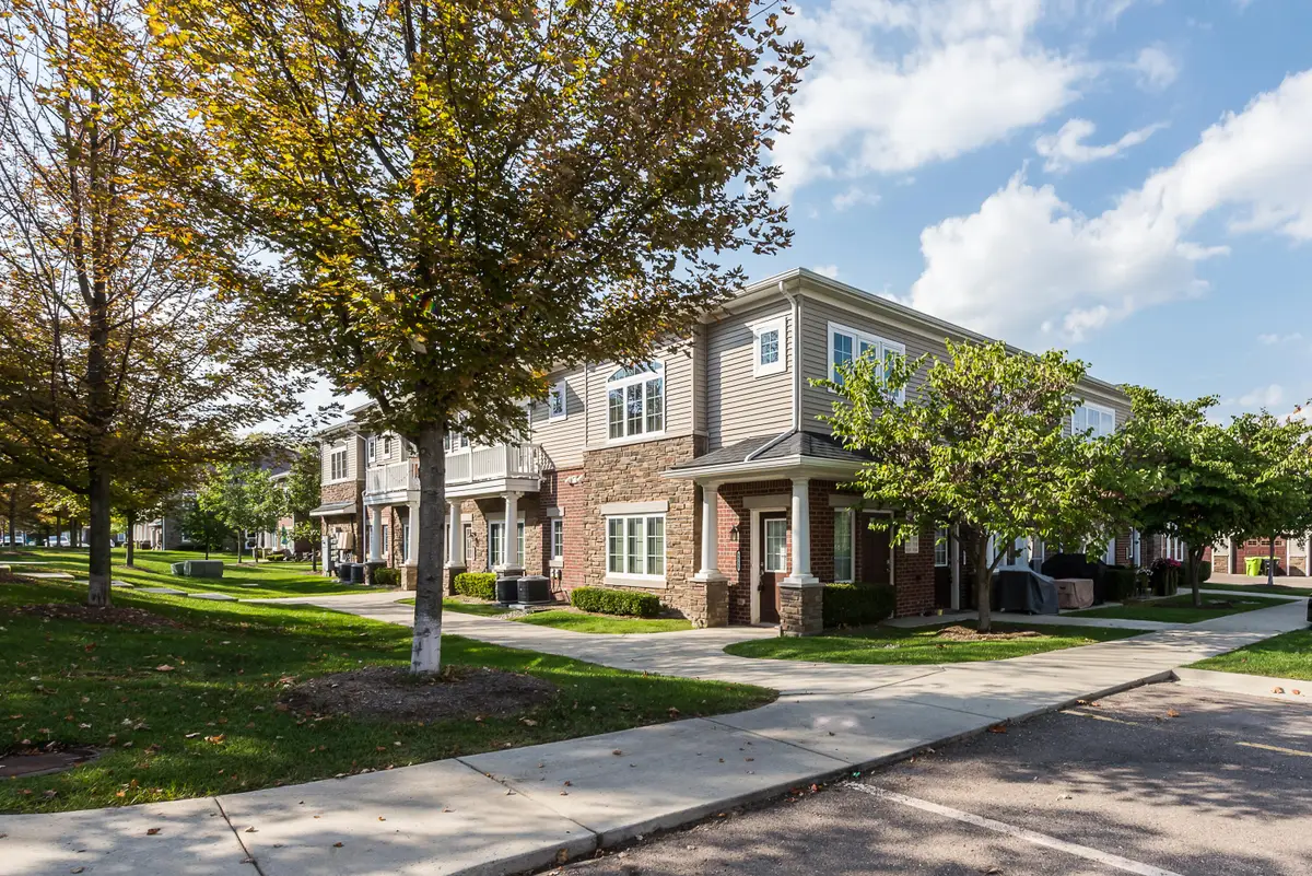 5535 Arbor Chase Drive, Ann Arbor, MI 48103 - Image #1