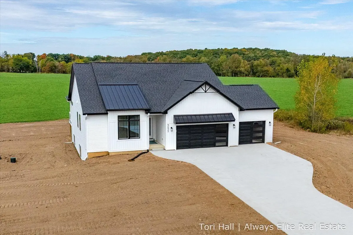 5695 Elmgrove Avenue, Richland, MI 49083 - Image #1