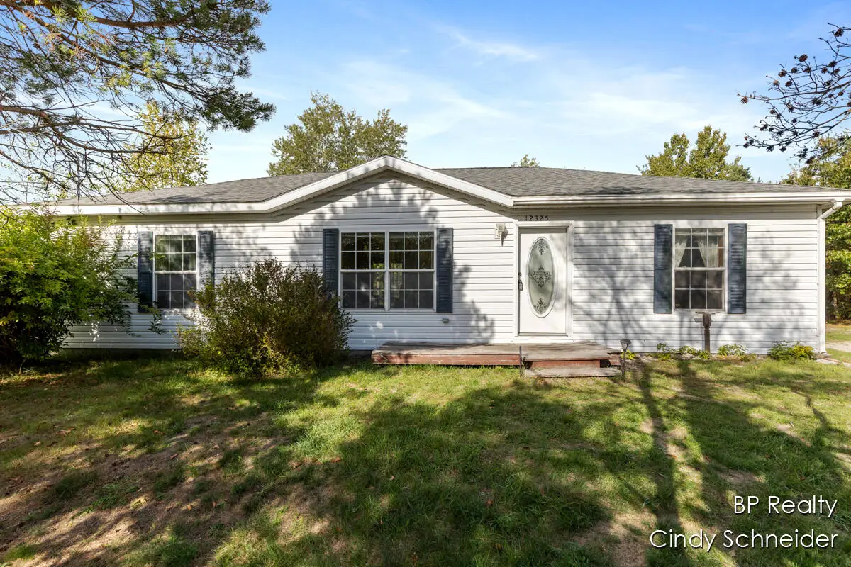 12325 Katherine Court, Grand Haven, MI 49417 - Image #1
