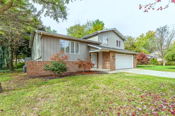 51 Chestnut Drive, Chelsea, MI 48118