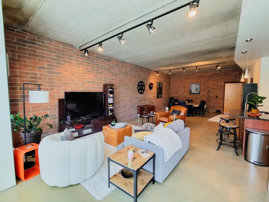 300 Hamilton Street #201, Plymouth, MI 48170 - Image #2