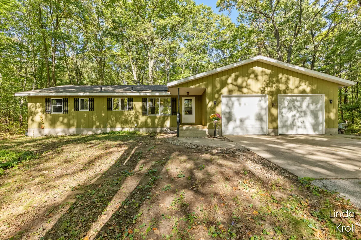 16171 Comstock Street, Grand Haven, MI 49417 - Image #1