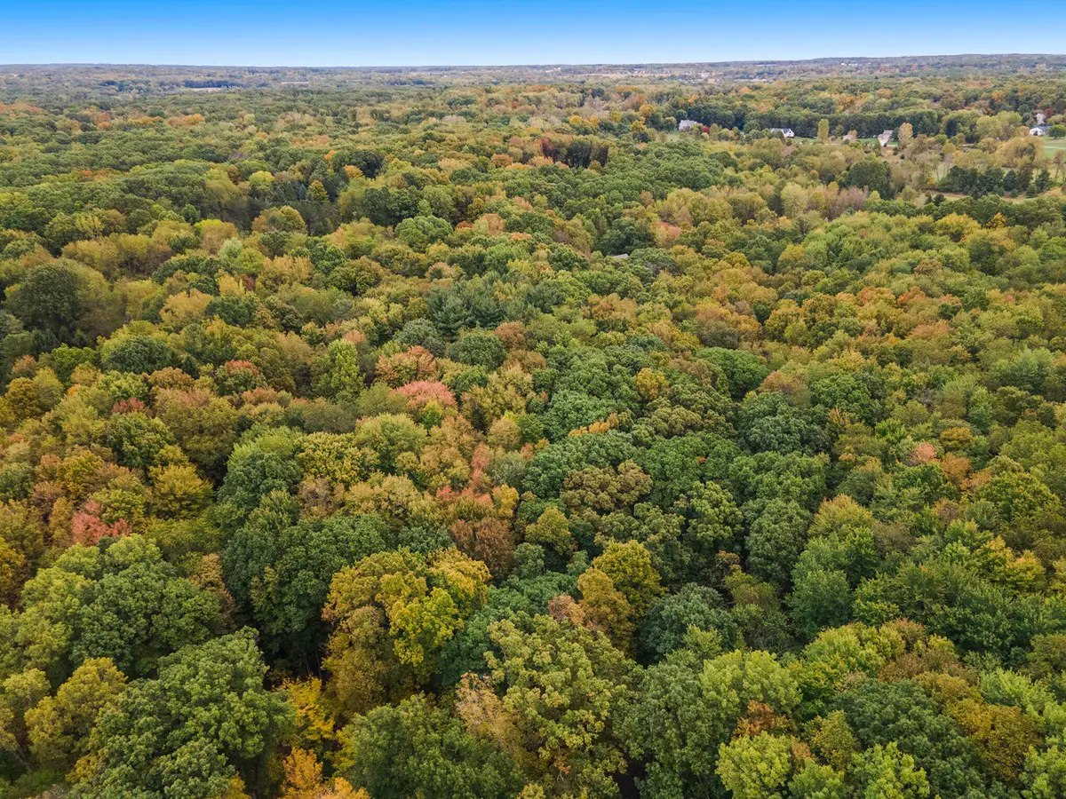 5709 Alaska Avenue Se, Alto, MI 49302 - Image #1