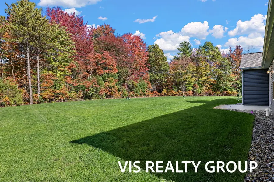 16215 Fort Myers Avenue #17, Spring Lake, MI 49456 - Image #2