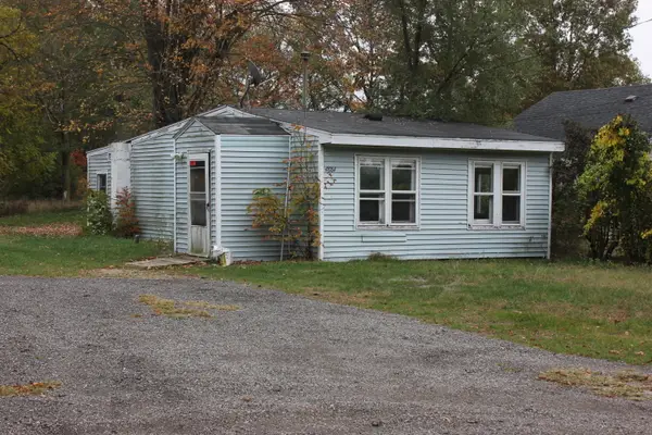 4884 E Apple Avenue, Muskegon, MI 49442