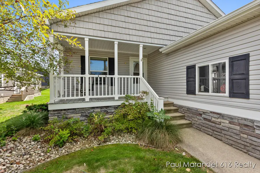 5232 E Sunfield Lane, Holland, MI 49423 - Image #3
