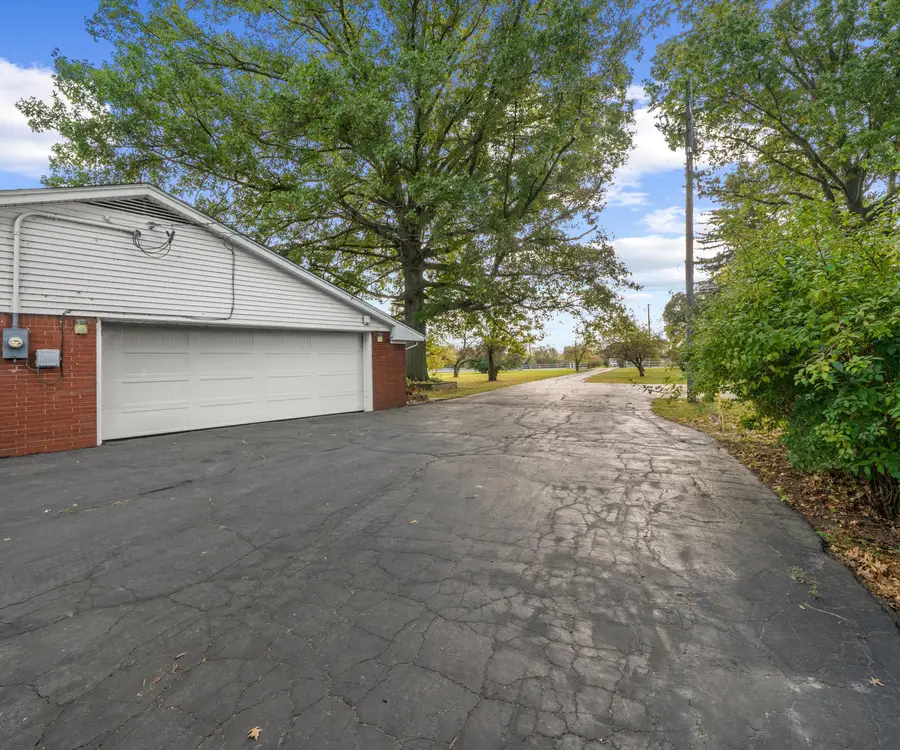 14359 S Dixie Highway, Monroe, MI 48161 - Image #2