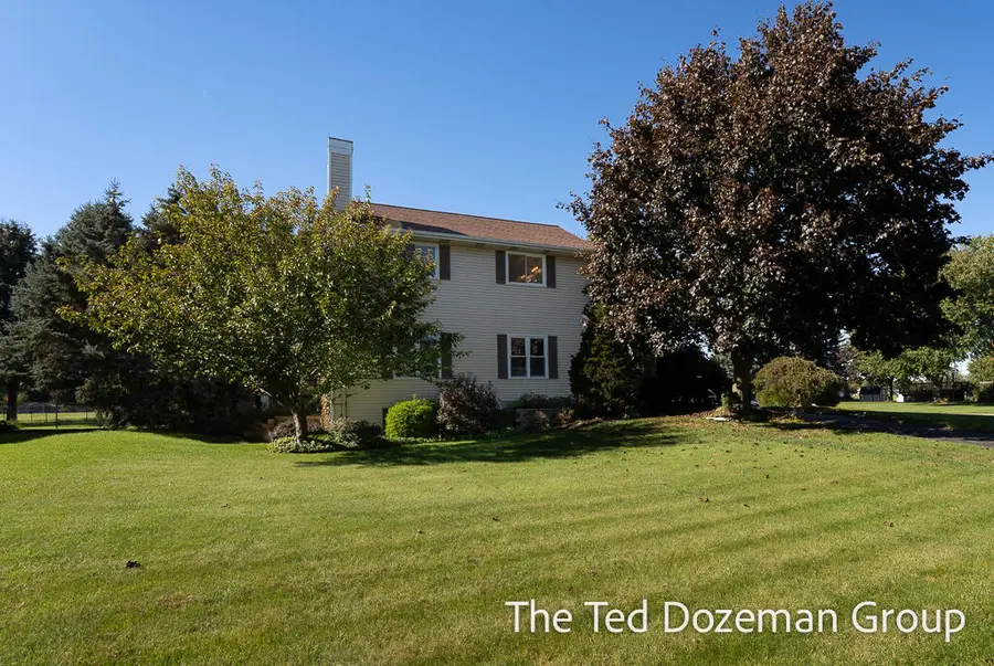 2513 Meadow Drive, Zeeland, MI 49464 - Image #3