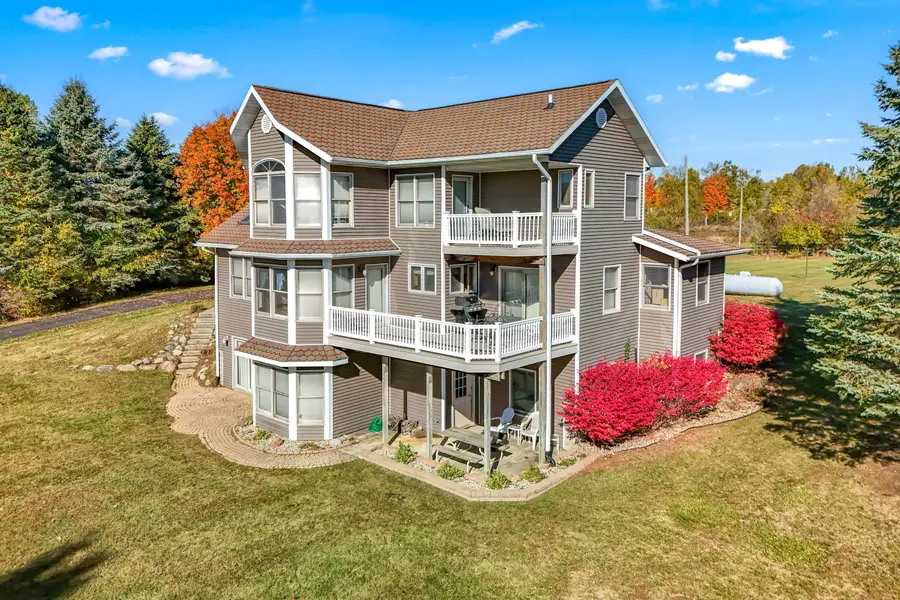 1240 E Bear Lake Road, Hillsdale, MI 49242 - Image #2