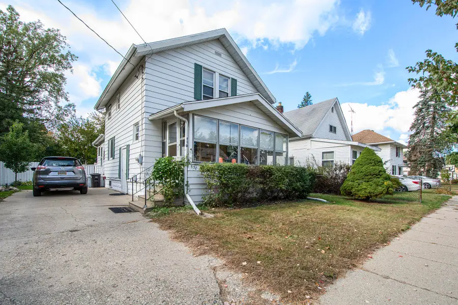 530 N Pleasant Street, Jackson, MI 49202 - Image #2