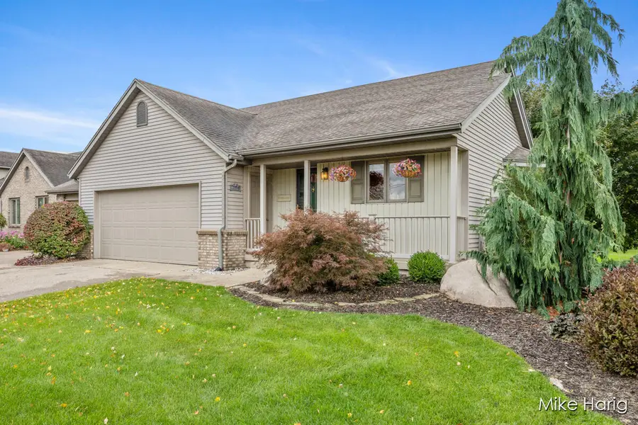 6293 Eastridge Drive, Hudsonville, MI 49426 - Image #2