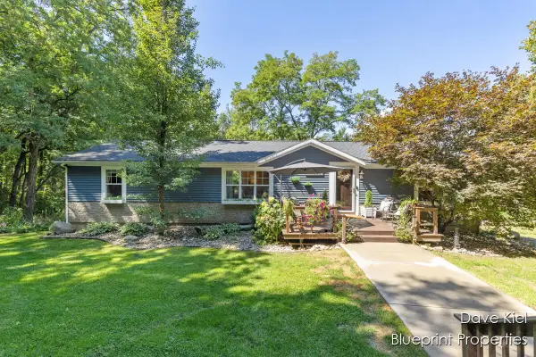 3411 Johnson Road, Middleville, MI 49333