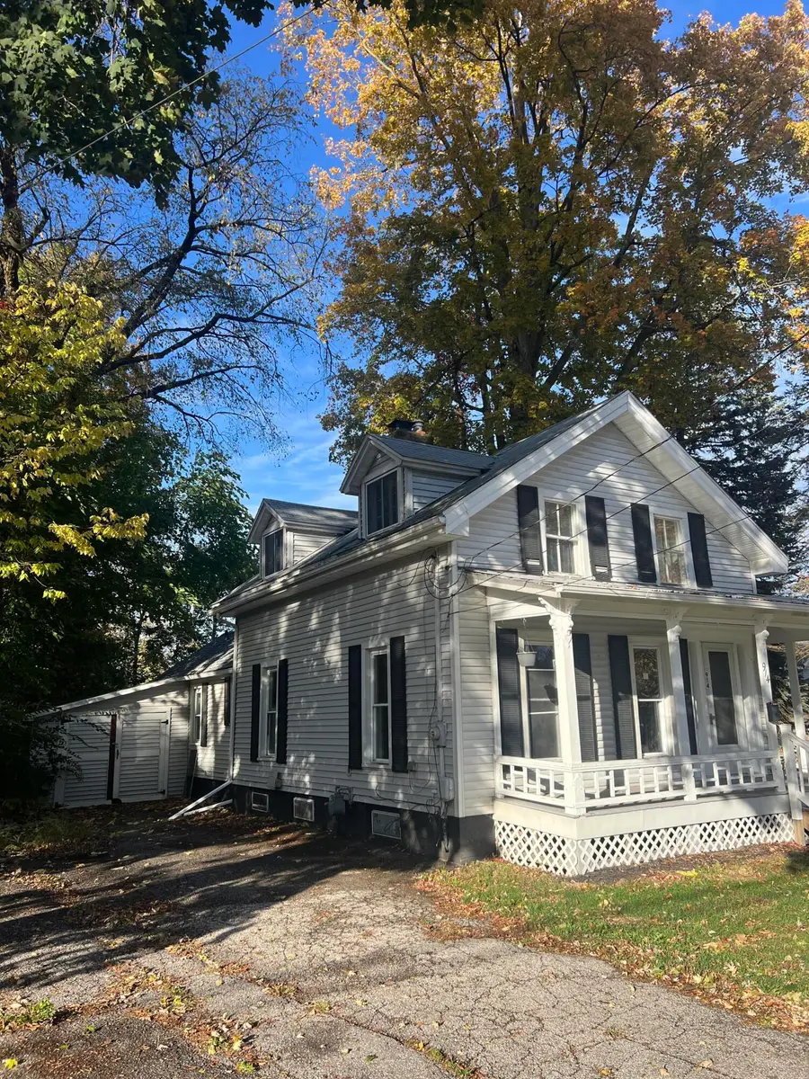 914 W Maumee Street, Adrian, MI 49221 - Image #3