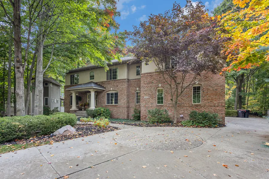 2978 Creek Edge Court, Holland, MI 49424 - Image #2