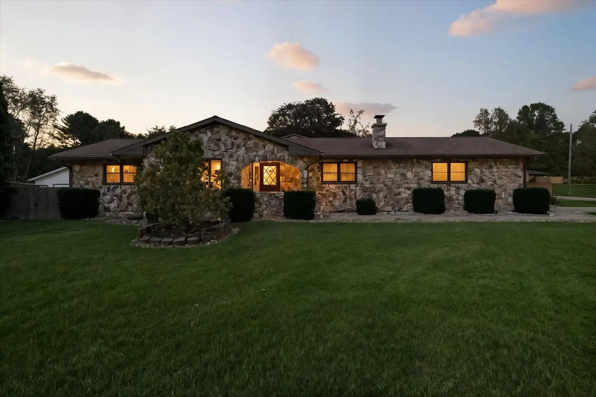 2419 Blanchard Drive, Niles, MI 49120 - Image #1