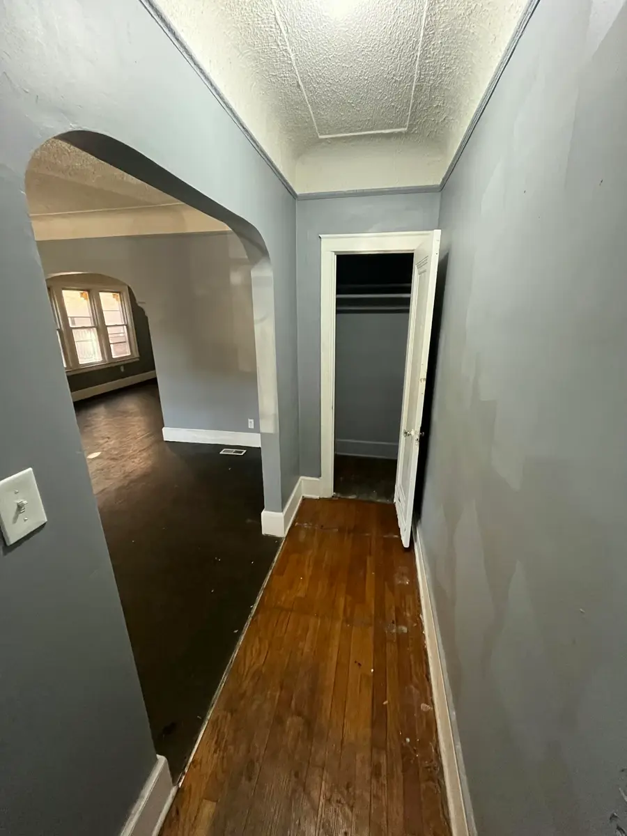 2922 Fullerton Street, Detroit, MI 48238 - Image #2