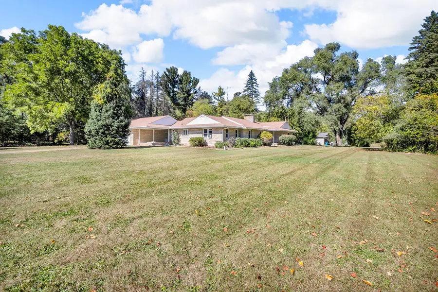 4598 Seymour Road, Jackson, MI 49201 - Image #2