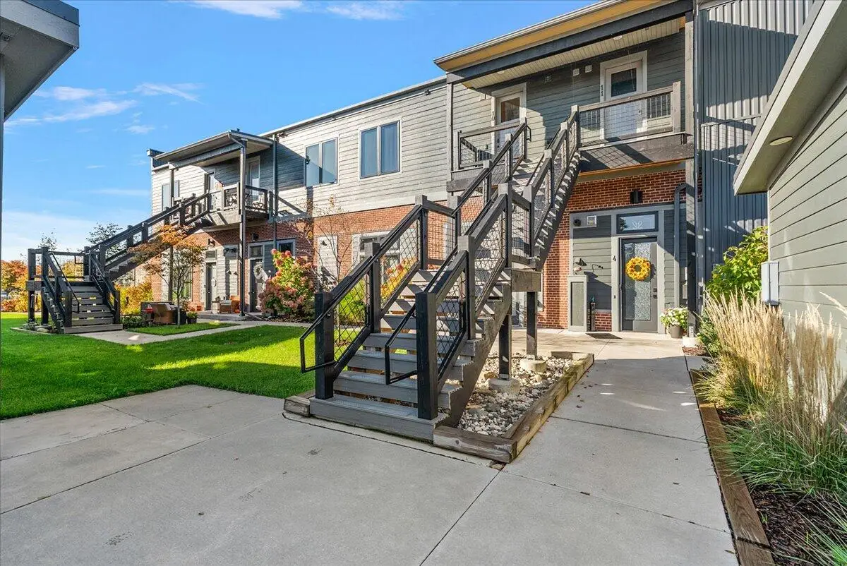 220 King Street #10, Lowell, MI 49331 - Image #1