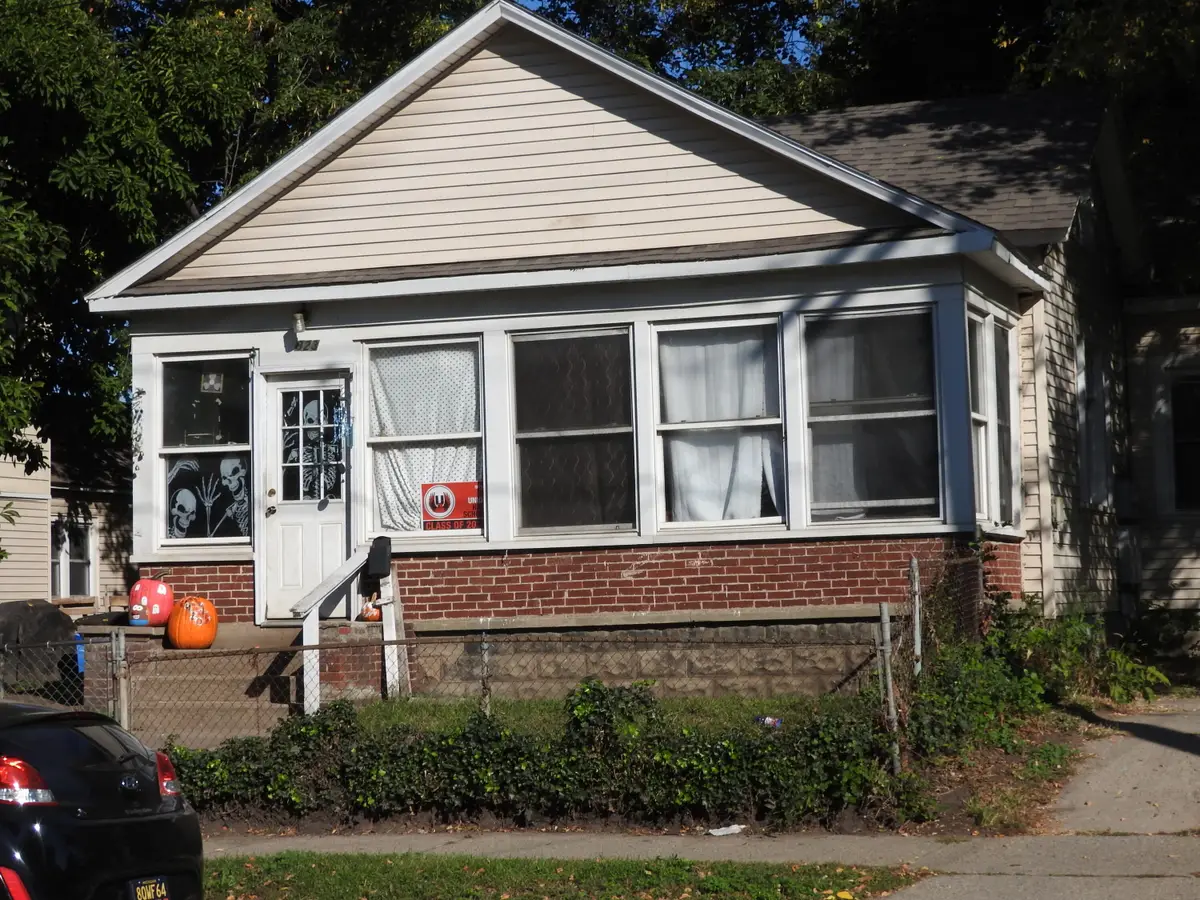 823 W Fulton Street W, Grand Rapids, MI 49504 - Image #1