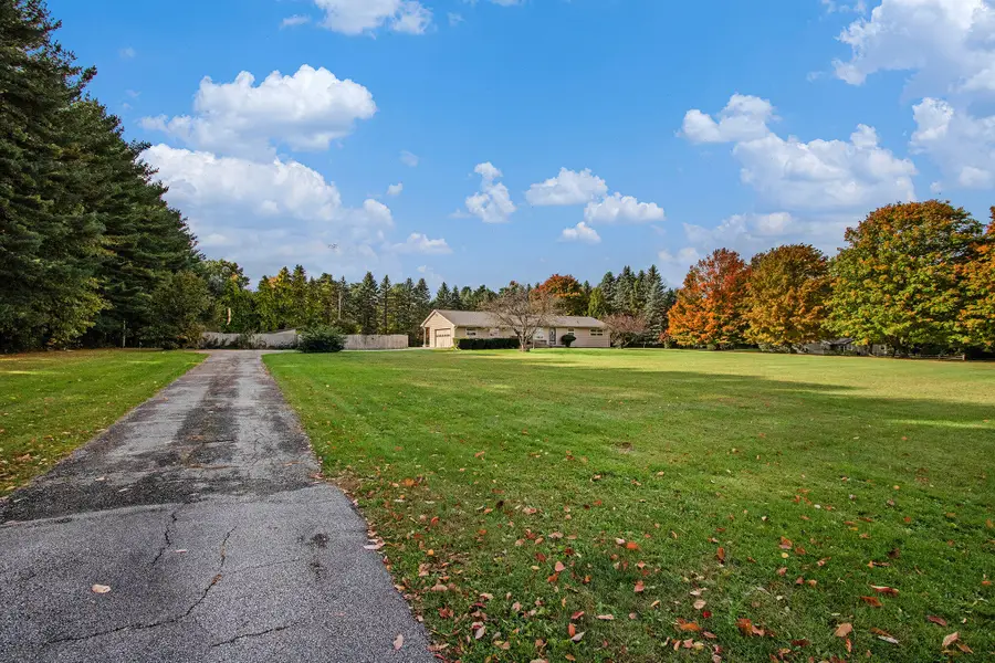 53826 Twin Lakes Road, Dowagiac, MI 49047 - Image #3