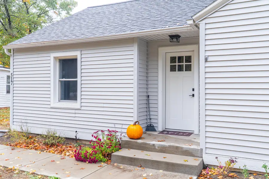 517 S Sheridan Drive, Muskegon, MI 49442 - Image #3