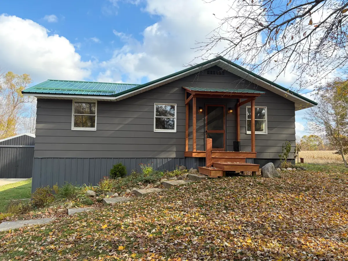 16300 Mcclure Avenue Ne, Sand Lake, MI 49343 - Image #1