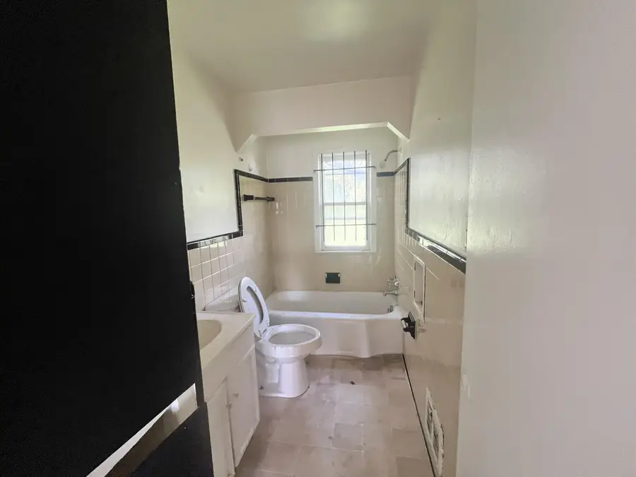 11317 Rosemont Avenue, Detroit, MI 48228 - Image #2