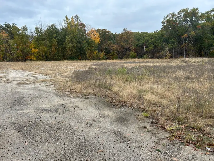 3437 S Getty Street, Norton Shores, MI 49444 - Image #3