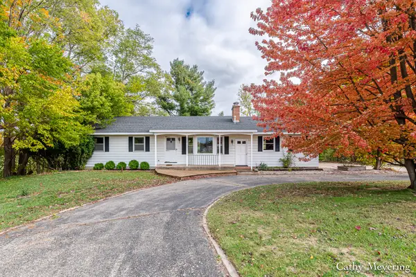 5542 Canal Avenue Sw, Wyoming, MI 49418