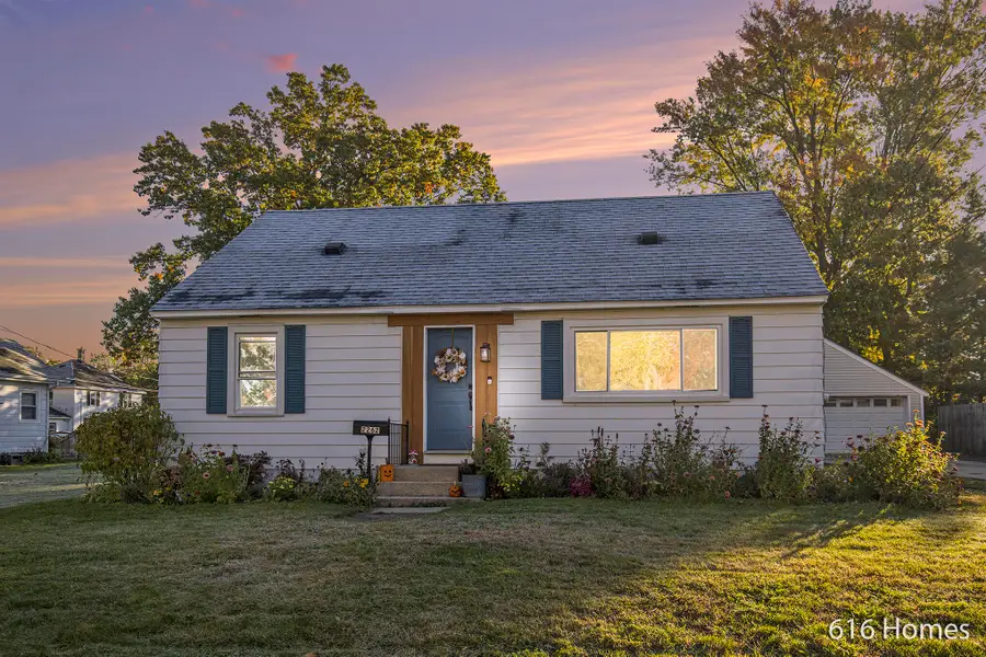 2262 Meurs Court Sw, Wyoming, MI 49519 - Image #2