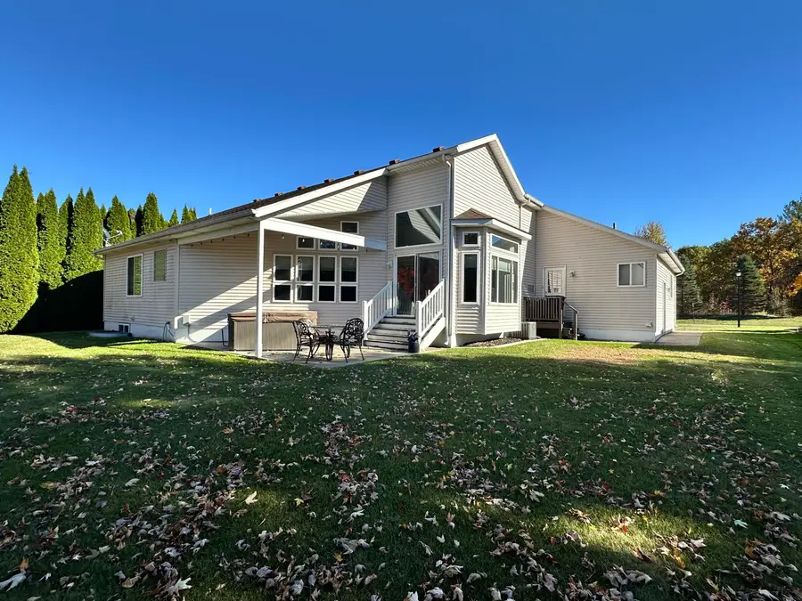 920 Covington Court, Marysville, MI 48040 - Image #3