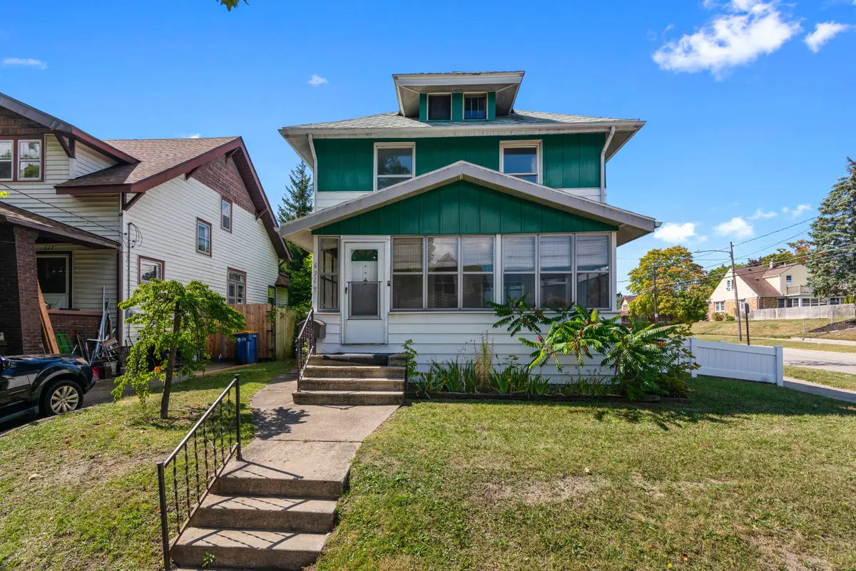 631 Pine Avenue Nw, Grand Rapids, MI 49504 - Image #1