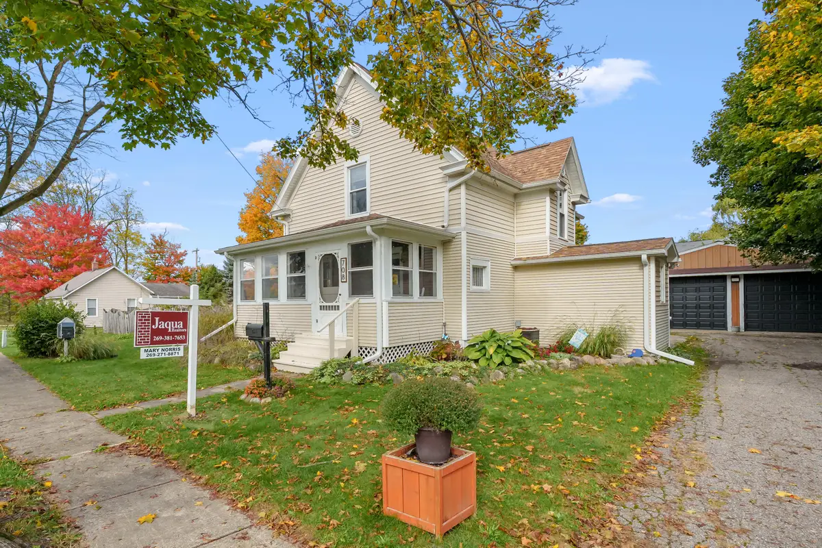 708 Draper Street, Vicksburg, MI 49097 - Image #1