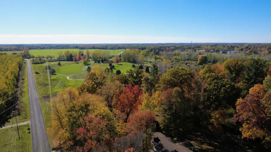 8040 S Backus Road, Greenville, MI 48838 - Image #2