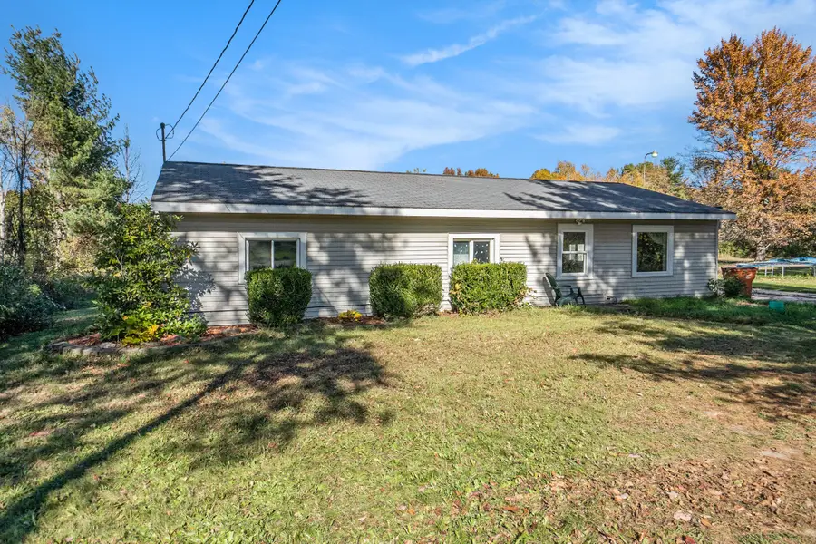 5475 14 Mile Court Ne, Rockford, MI 49341 - Image #3