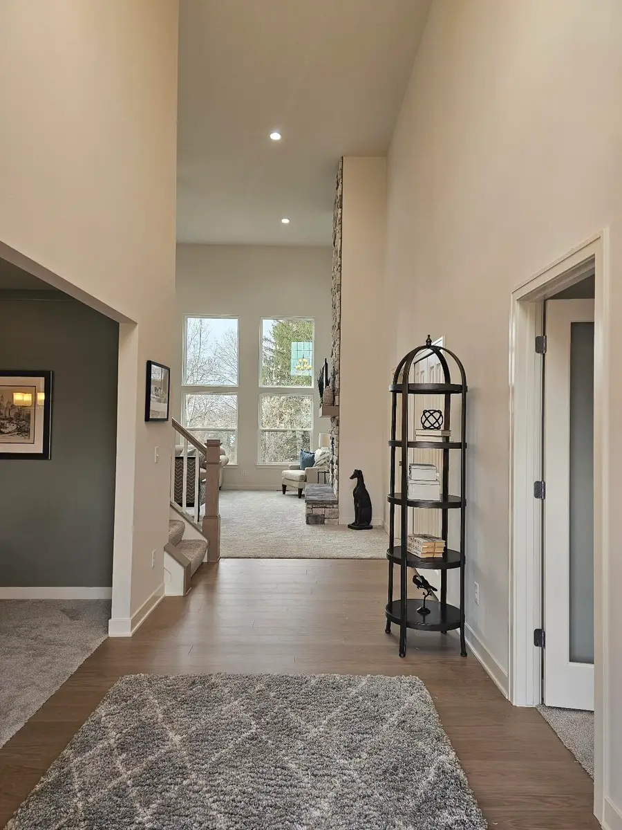 9620 Valley View Court, Saline, MI 48176 - Image #2