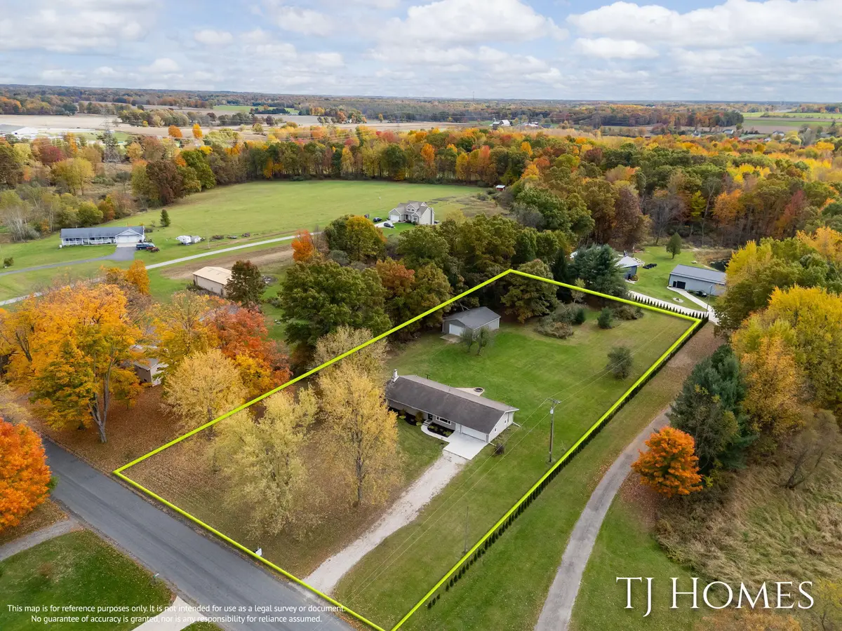 9188 Whittall Street Ne, Rockford, MI 49341 - Image #1