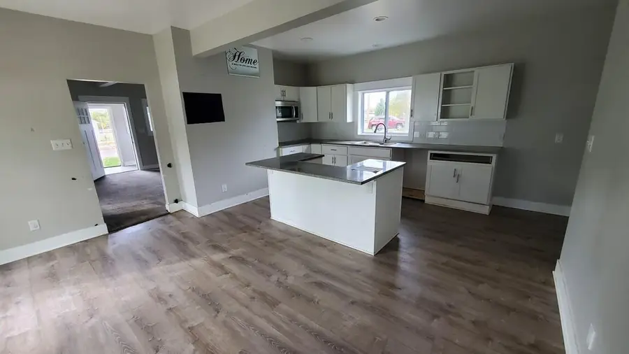 913 N Monroe Street Se, Lowell, MI 49331 - Image #3