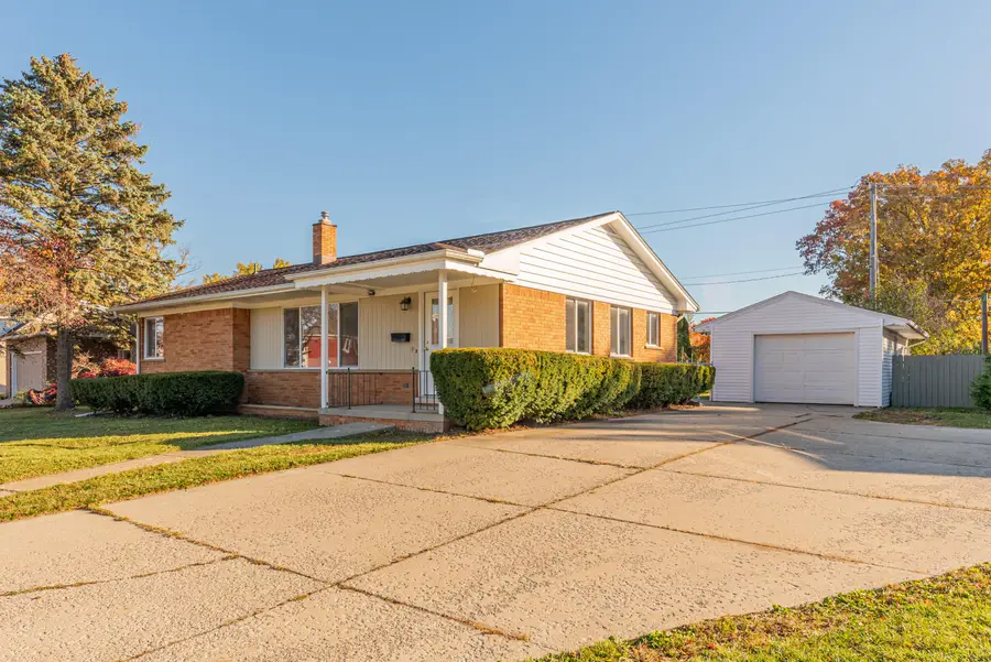 514 Mills Road, Saline, MI 48176 - Image #3