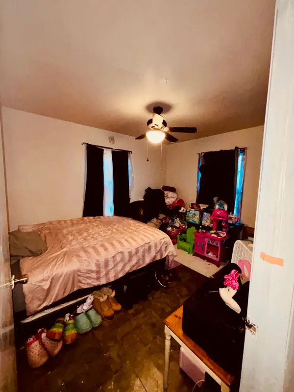 1079 Hurd Avenue, Benton Harbor, MI 49022