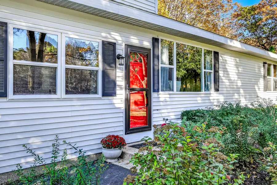 1934 E River Road, Muskegon, MI 49445 - Image #3