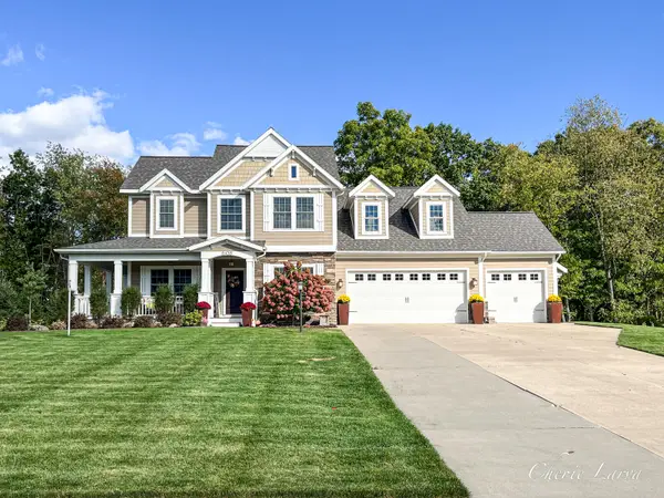 6436 Summer Meadows Drive Ne, Rockford, MI 49341