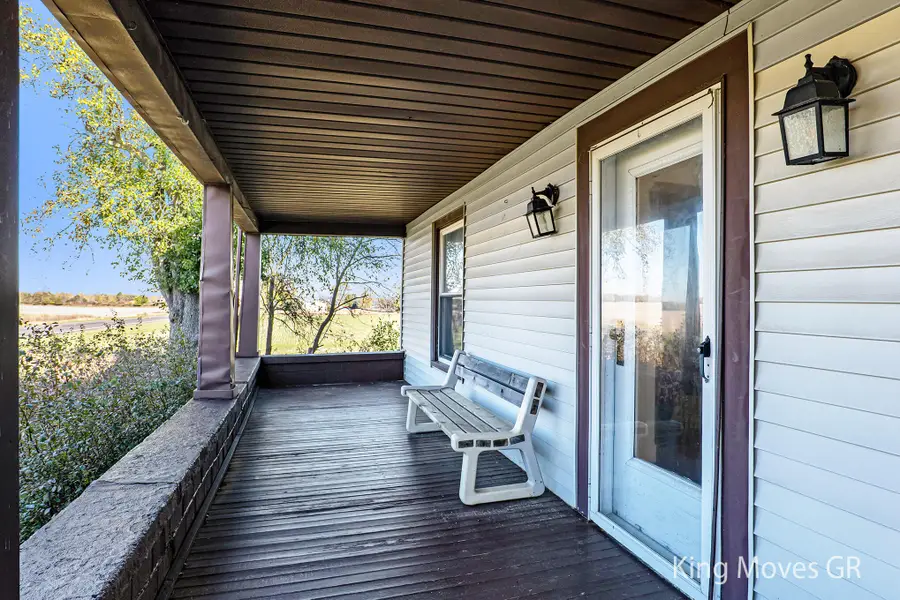 8600 S Keefer Highway, Portland, MI 48875 - Image #2