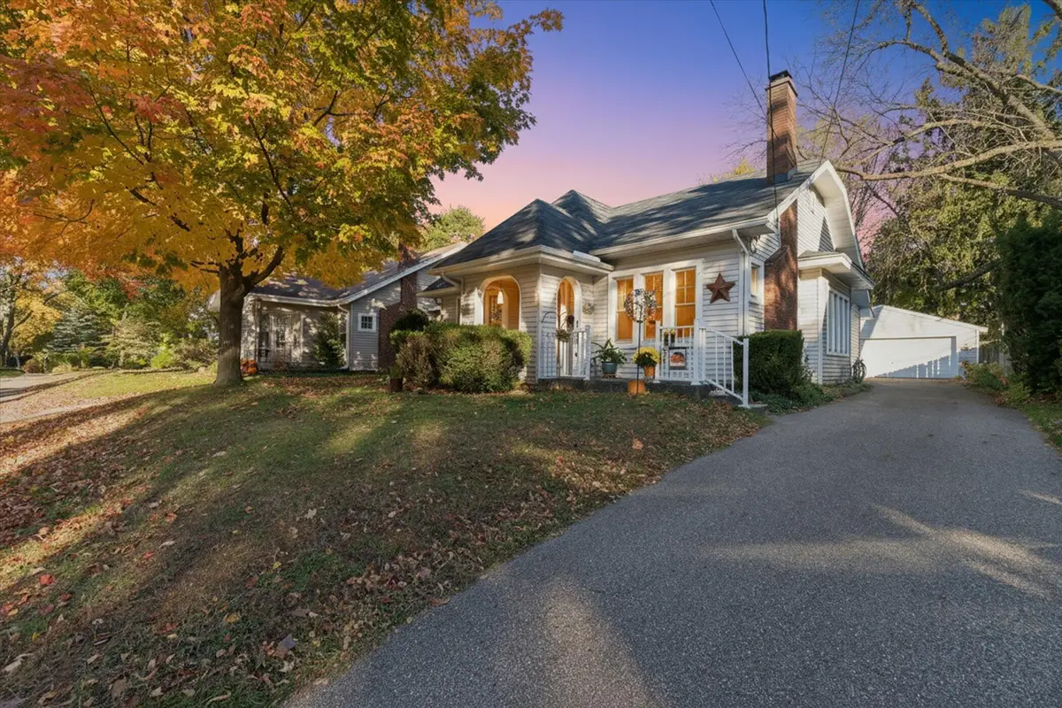 728 Montrose Avenue, Kalamazoo, MI 49008 - Image #1