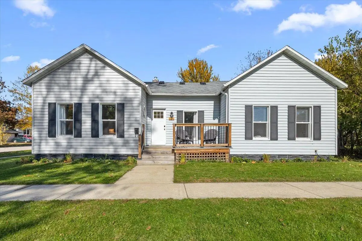 101 Sycamore Street E, Three Oaks, MI 49128 - Image #1
