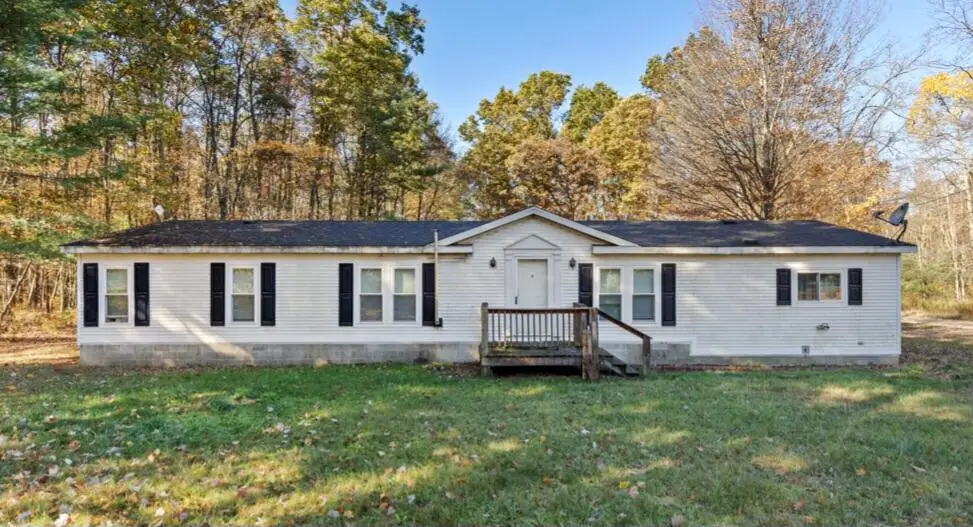 6585 Crystal Lake Rd, Holton, MI 49425 - Image #1